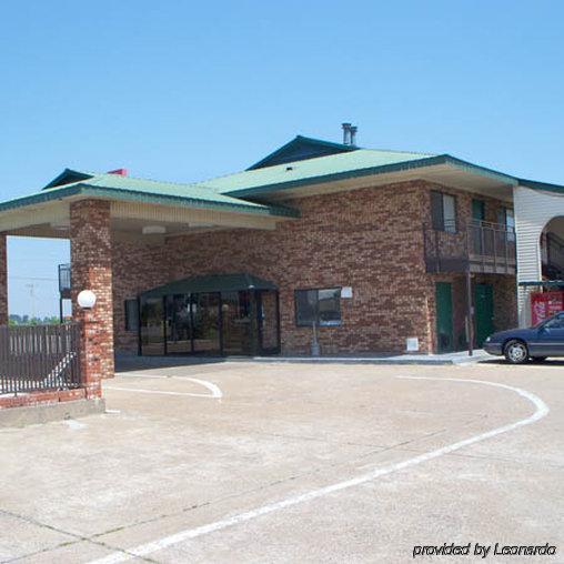 Regency Travel Inn Hayti 외부 사진