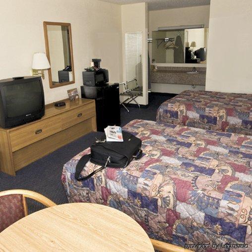 Regency Travel Inn Hayti 객실 사진